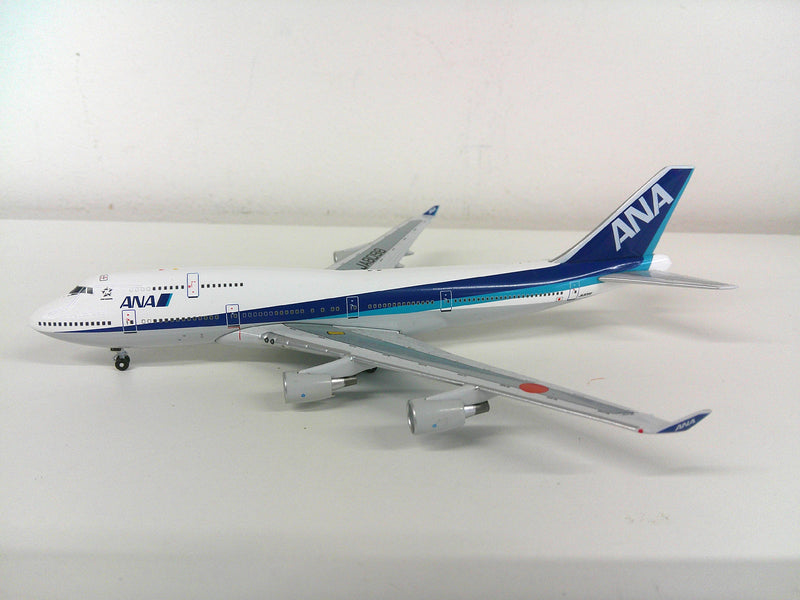 JA8098 | Big Bird 1:400 | Boeing 747-400, ANA All Nippon Airways JA8098 **PRE OWNED**