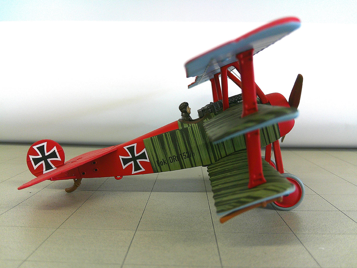 AA38304 | Corg Aviation Archive 1:48 | Fokker Dr.1  152/17 Imperial German Air Service | Manfred von Richthofen  **Pre Owned**