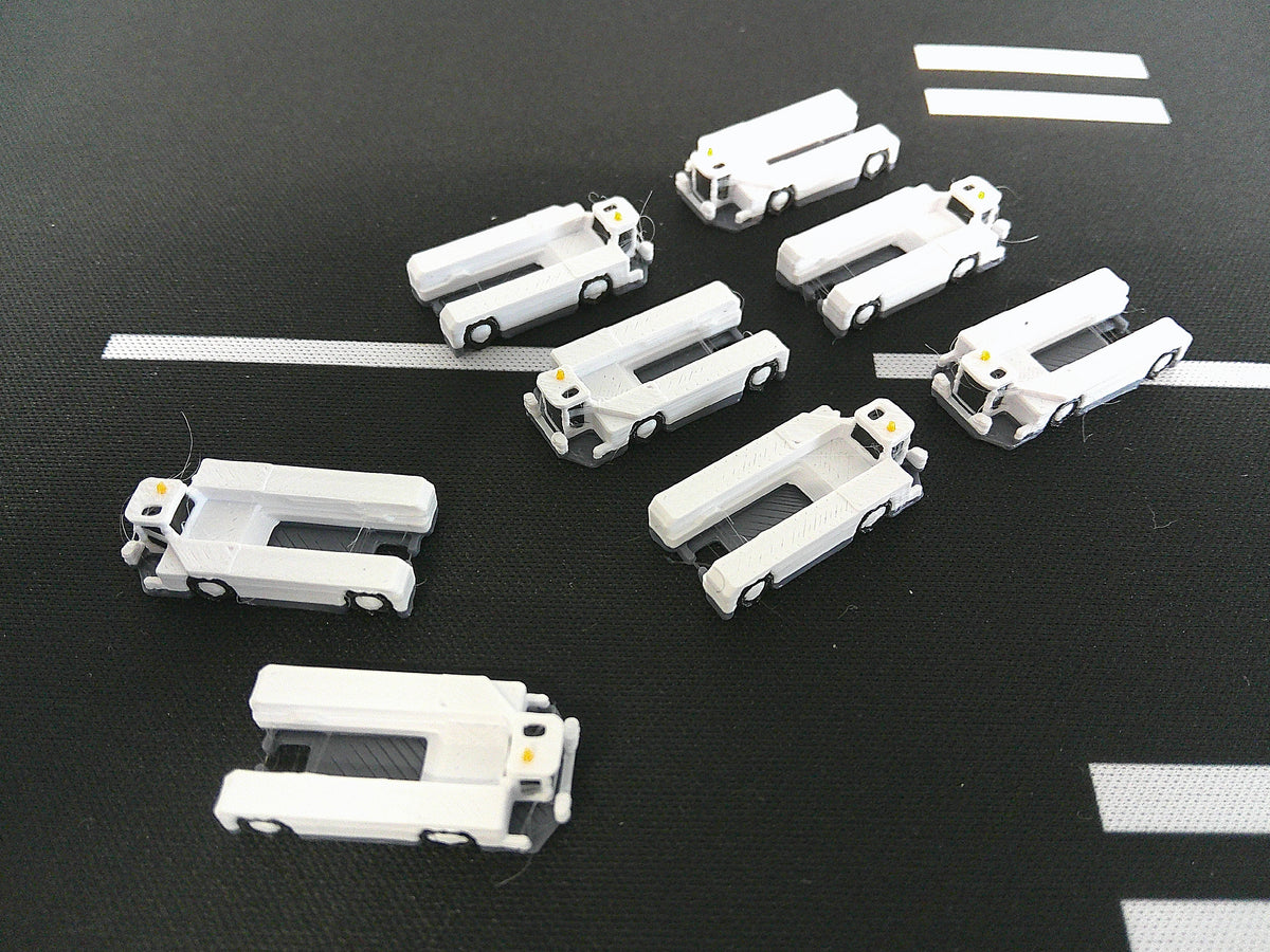 AG-Aircraft Tugs-Wide Body | Airport Accessories 1:400  | Airport Aircraft Tugs White X8 Airport GSE 1:400 scale