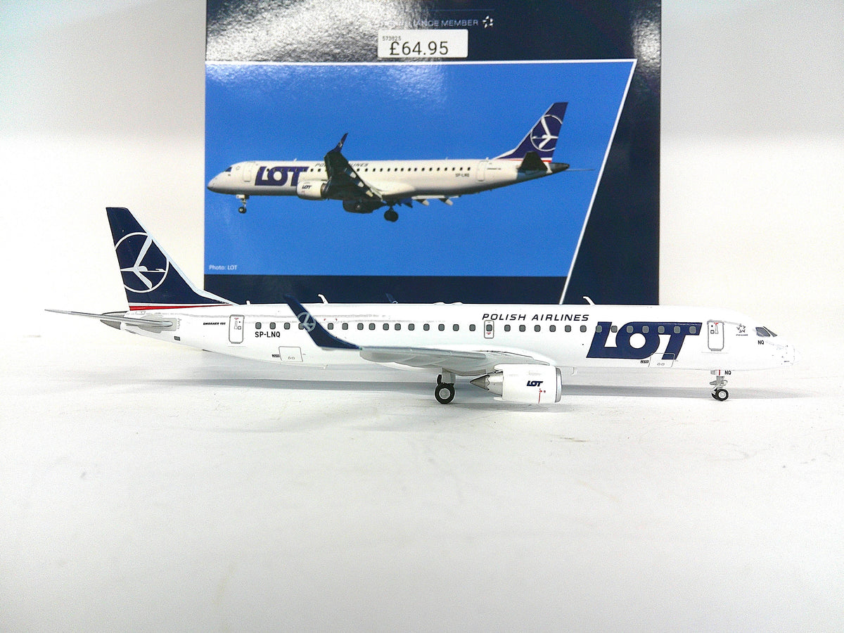 573825 | Herpa Wings 1:200 | Embraer E195 LOT Polish Airlines – SP-LNQ