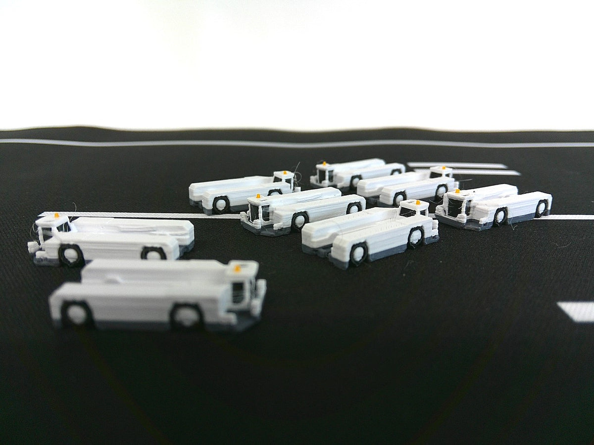 AG-Aircraft Tugs-Wide Body | Airport Accessories 1:400  | Airport Aircraft Tugs White X8 Airport GSE 1:400 scale