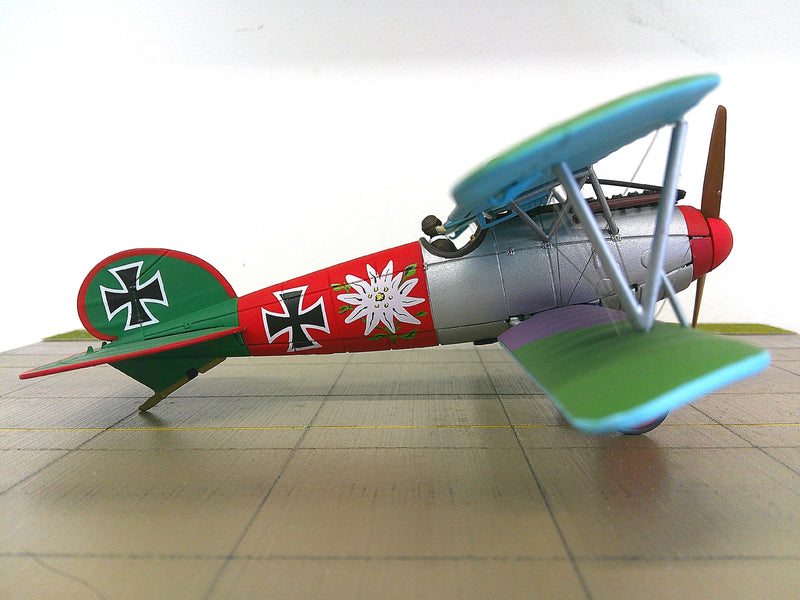 AA37804 | Corg Aviation Archive 1:48 | Albatros D.V Imperial German Air Service | Uffz Paul Baeumer **Pre Owned**