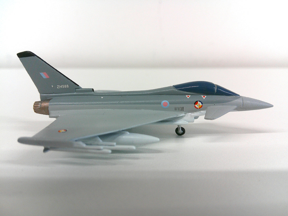 ECLIPSE09 | Eclipse Models 1:200 | Eurofighter 2000 prototype ZH588, MoD