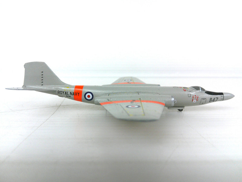SFWH780 | SkyFame Models 1:200 | Canberra T.22 WH780 : 847 Royal Navy