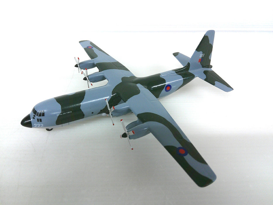 Skyline04 | Sky Classics 1:200 | Lockheed Hercules C.3 XV222 RAF Camouflage