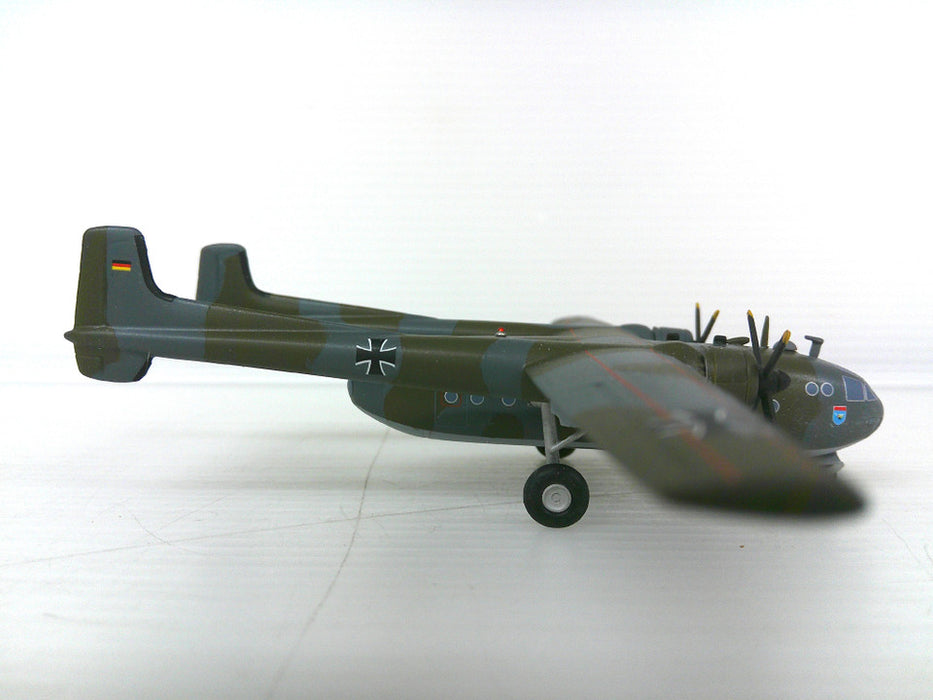 SC210A | Sky Classics 1:200 | Nord 2501 Noratlas Luftwaffe (camo)