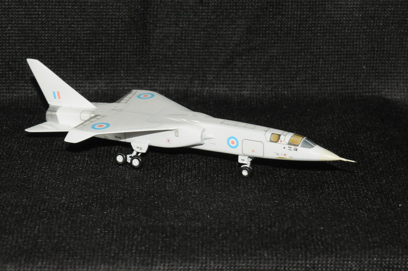 SF044 | SkyFame Models 1:200 | BAC TSR-2, Experimental XR219 | is due - see description