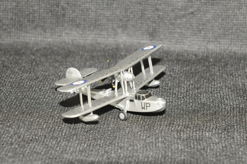 SF418 | SkyFame Models 1:200 | Supermarine Walrus Mk.I, 'WP' K8552, 715 Sqn HMS Suffolk | is due - see description