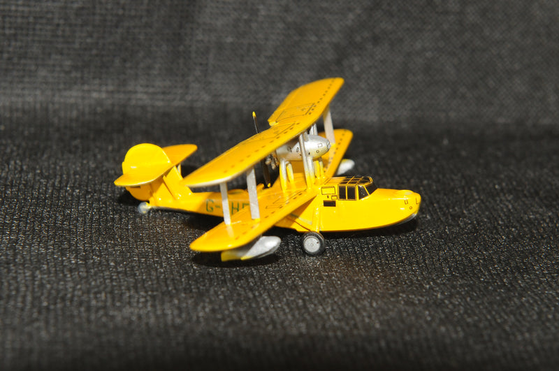 SF425 | SkyFame Models 1:200 | Supermarine Walrus Mk.I, G-AHFN (ex L2336), United Whalers