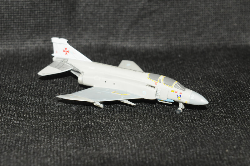 SF197 | SkyFame Models 1:200 | McDonnell Douglas F-4 Phantom FGR.2, XV466:D, 1435 Flight (Mount Pleasant)