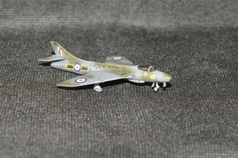 SF335 | Skyfame Models 1:200 | Hawker Hunter F4, 'F' XG205 111 Sqn, North Weald