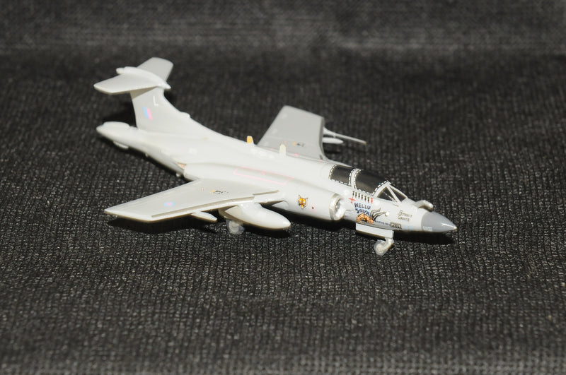 SF376 | Skyfame Models 1:200 | Blackburn Buccaneer S2B, 'L' XX855, 208 Sqn 'Muharraq' 1991