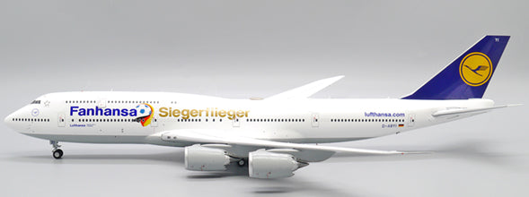 EW2748004 | JC Wings 1:200 | Boeing 747-8 Lufthansa D-ABYI, 'Fanhansa Siegerflieger' (with stand) | is due March 2025