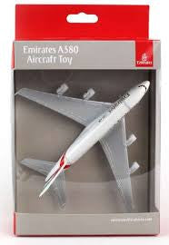 RT9904 | Toys Toys | Airbus A380 Emirates (die-cast/plastic)