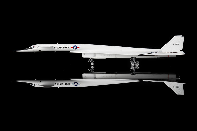 L2081 | SQ Wings 1:200 | U.S.AIR FORCE XB-70 20001 "The United States Air Force Museum Livery"