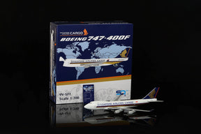 L2067 | SQ Wings 1:200 | Boeing 747-400F Singapore Airlines Cargo 9V-SFI | is due December 2025