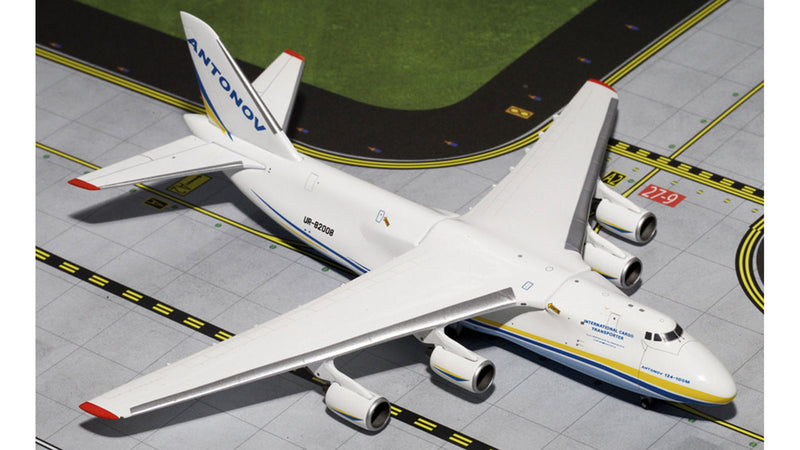 GJADB1468 | Gemini Jets 1:400 1:400 | Antonov An-124 Antonov Design Bureau UR-82008