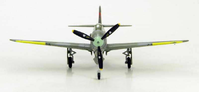 HA1703 | Hobby Master Military 1:72 | Bell P-39 Airacobra RAF 601 'County of London' Sqn.