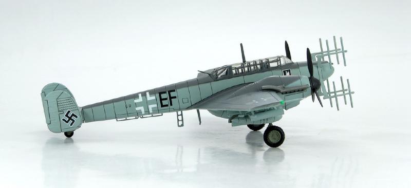HA1803 | Hobby Master Military 1:72 | Messerschmitt Bf 110G-4 Luftwaffe G9+EF Major Heinz-Wolfgang Schnaufer, IV/NJG 1, St Trond, Oct 1944