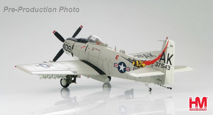 HA2901 | Hobby Master Military 1:72 | Douglas A-1H Skyraider VA-176, USS Intrepid (CVS-11), 'MiG Killer', Oct 1966