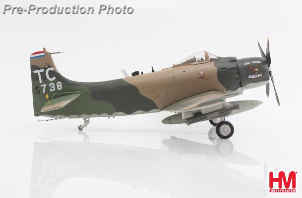 HA2922 | Hobby Master Military 1:72 | Douglas A-1H "The Proud American" 52-139738, 1st SOS, NKP Royal Thai AFB, June 1972