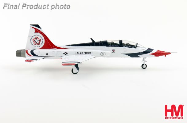 HA5416 | Hobby Master Military 1:72 | Northrop T-38 Talon, USAF #1 Thunderbirds, 'Bicentennial', 1976
