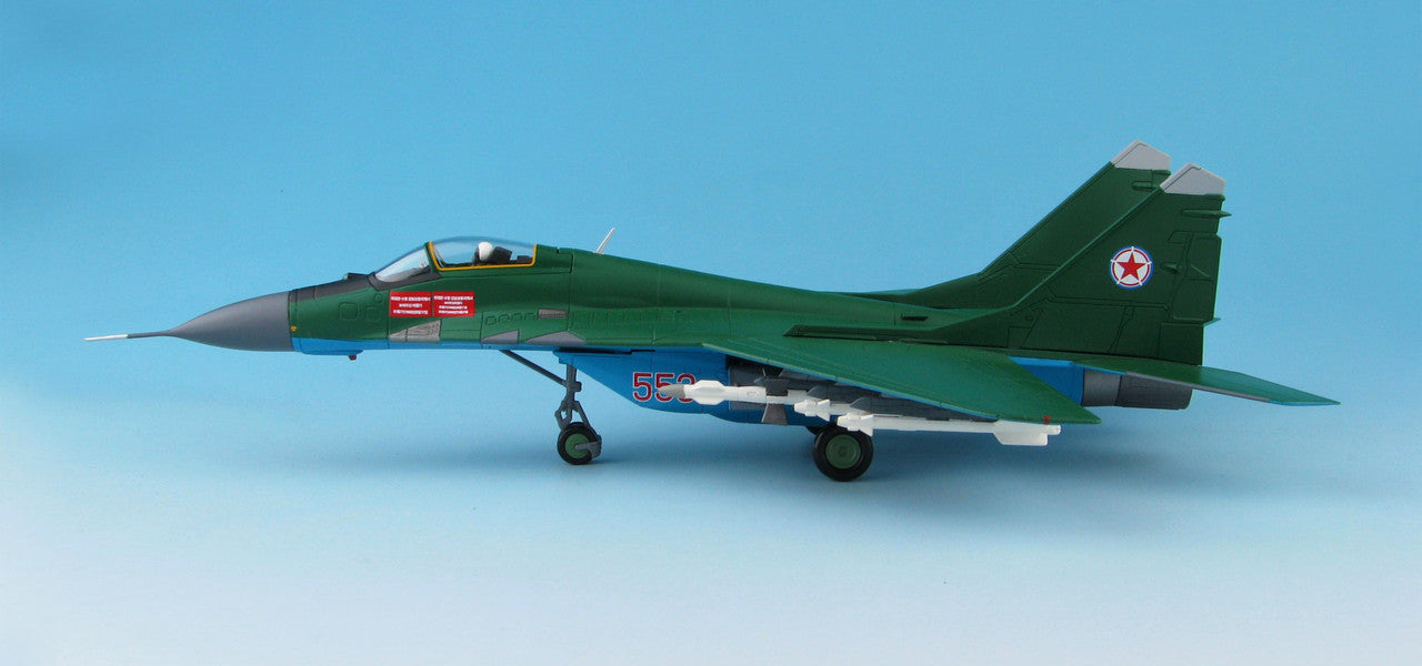 HA6505 | Hobby Master Military 1:72 | MiG-29 Fulcrum North Korean Air Force 553