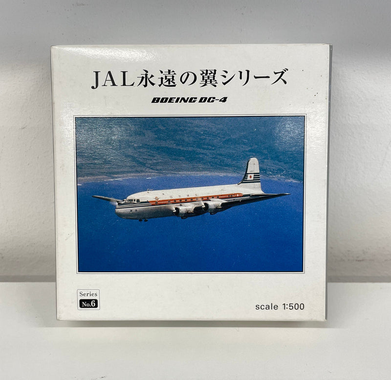 JE2011 | Herpa Wings 1:500 | Boeing DC-4 JAL Japan Airlines JA6007 **PRE-OWNED**
