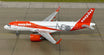 Blue Box 1:400 scale die-cast model of an Airbus A320neo aircraft in Easyjet livery.