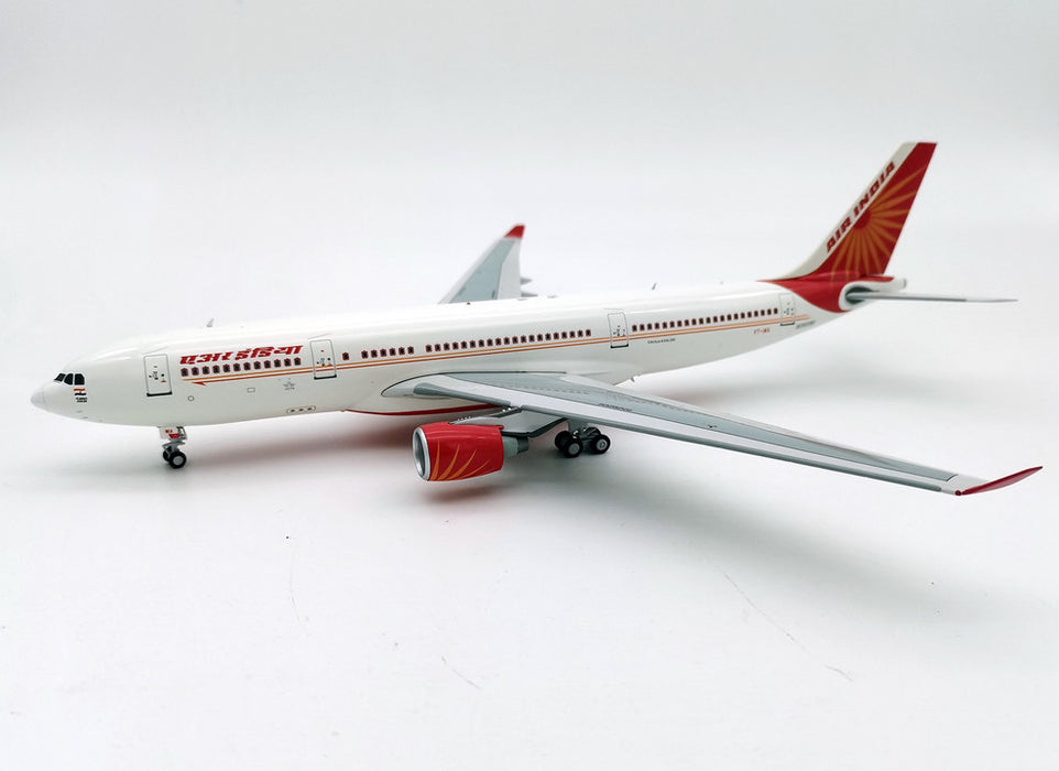 IF332AI1220 | InFlight200 1:200 | Air India Airbus A330-200 VT-IWA (with stand)