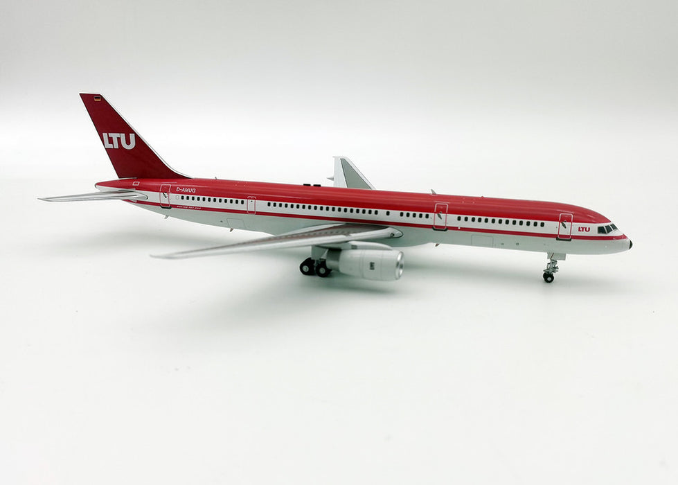 IF752LT0521 | InFlight200 1:200 | Boeing 757-2G5 LTU D-AMUG (with stand)