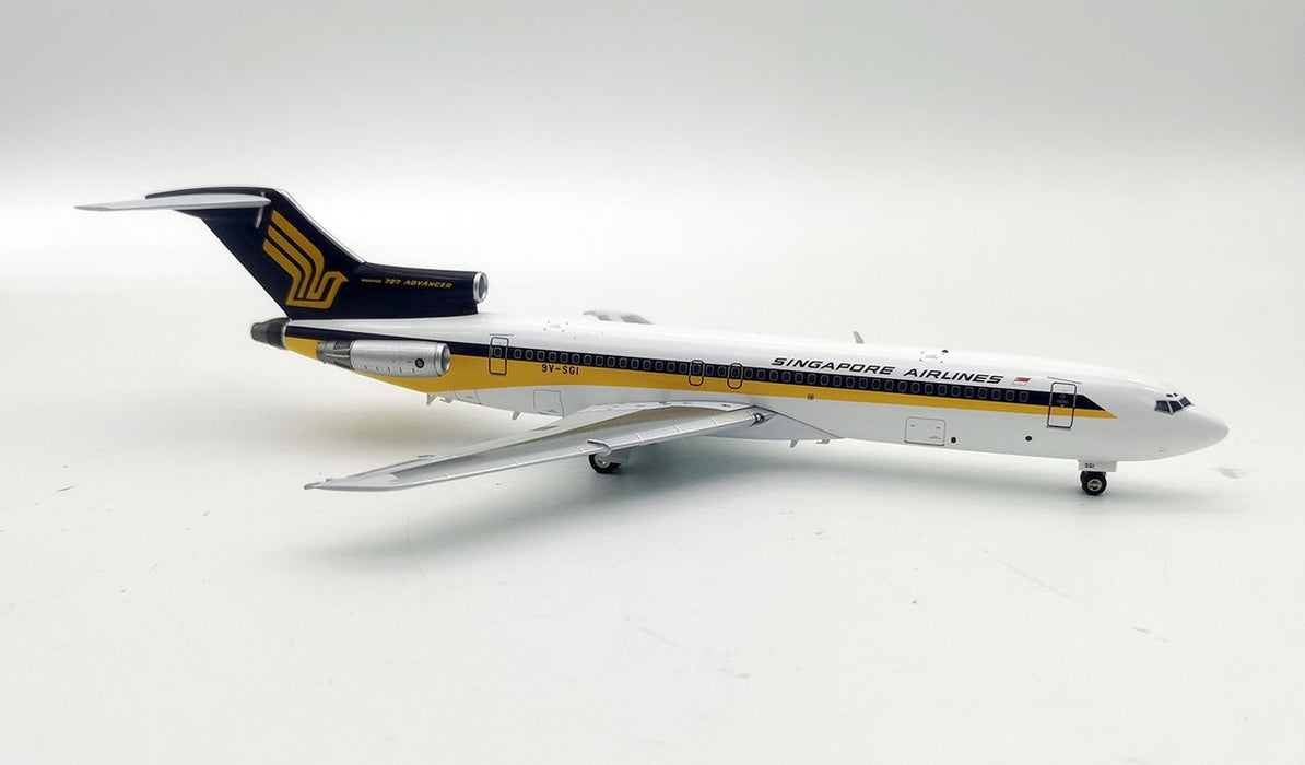 JF-727-2-003 | JFox Models 1:200 | Boeing 727-212-ADV Singapore Airlines 9V-SGI (with stand)