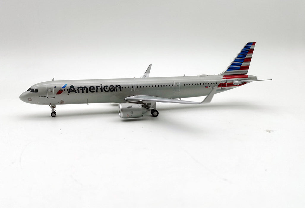 IF321AA1222 | InFlight200 1:200 | Airbus A321-253NX American Airlines N460AN with stand