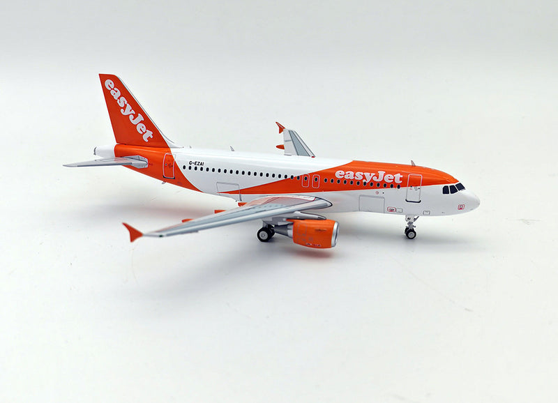 319-EZAI | Blue Box 1:200 | Airbus A319 easyJet G-EZAI (with stand) DUE SEPTEMBER 2025