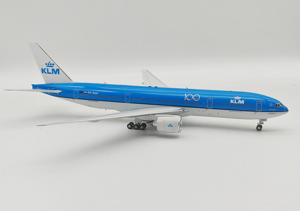 IF772KL0822 | InFlight200 1:200 | Boeing 777-200ER KLM PH-BQP, '100' (with stand)