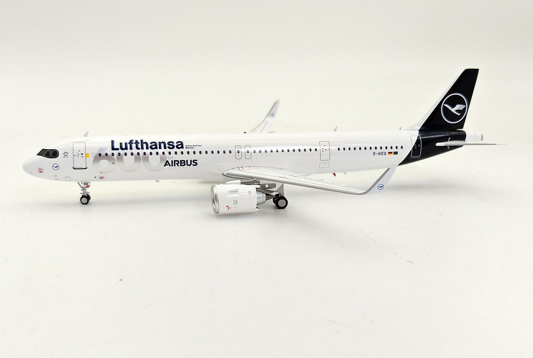 JF-A321-036 | JFox Models 1:200 | Airbus A321-271NX Lufthansa D-AIEQ - Lufthansa 600th Airbus