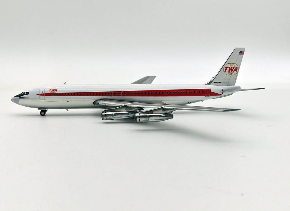 IF701TW0823P | InFlight200 1:200 | Boeing 707-131B TWA Trans World N86741 (polished, with stand)