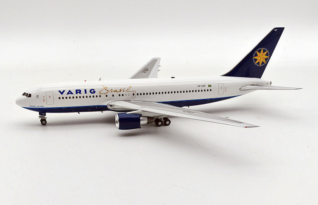 IF762VR1223 | InFlight200 1:200 | Boeing 767-241ER Varig PP-VNP with stand