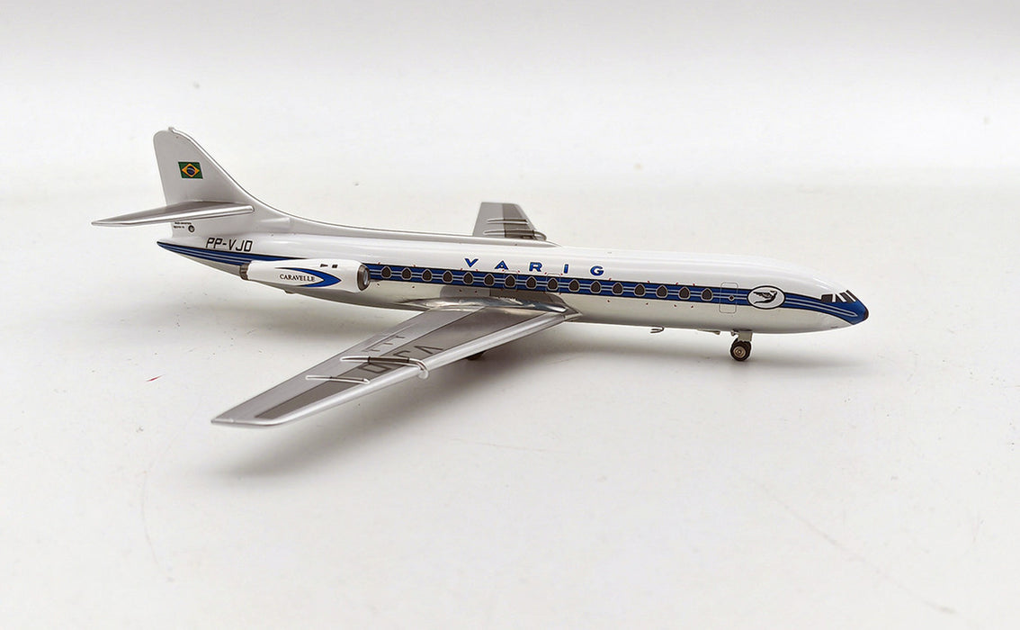 IF210VR0723P | InFlight200 1:200 | Caravelle I VARIG PP-VJD with stand