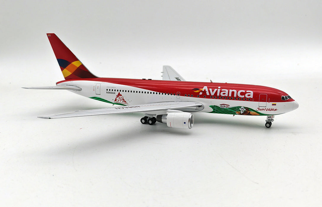 IF762AV1123SP | InFlight200 1:200 | Boeing 767-200 Avianca N988AN with stand)