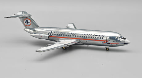 IF111AA0525P | InFlight200 1:200 | BAC 111-401AK American Airlines N5025 Polished with stand *Coming soon*