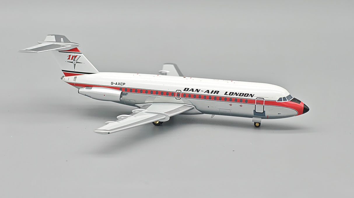 IF111DA0225P | InFlight200 | BAC 111-401AK Dan-Air London G-AXCP Polished
