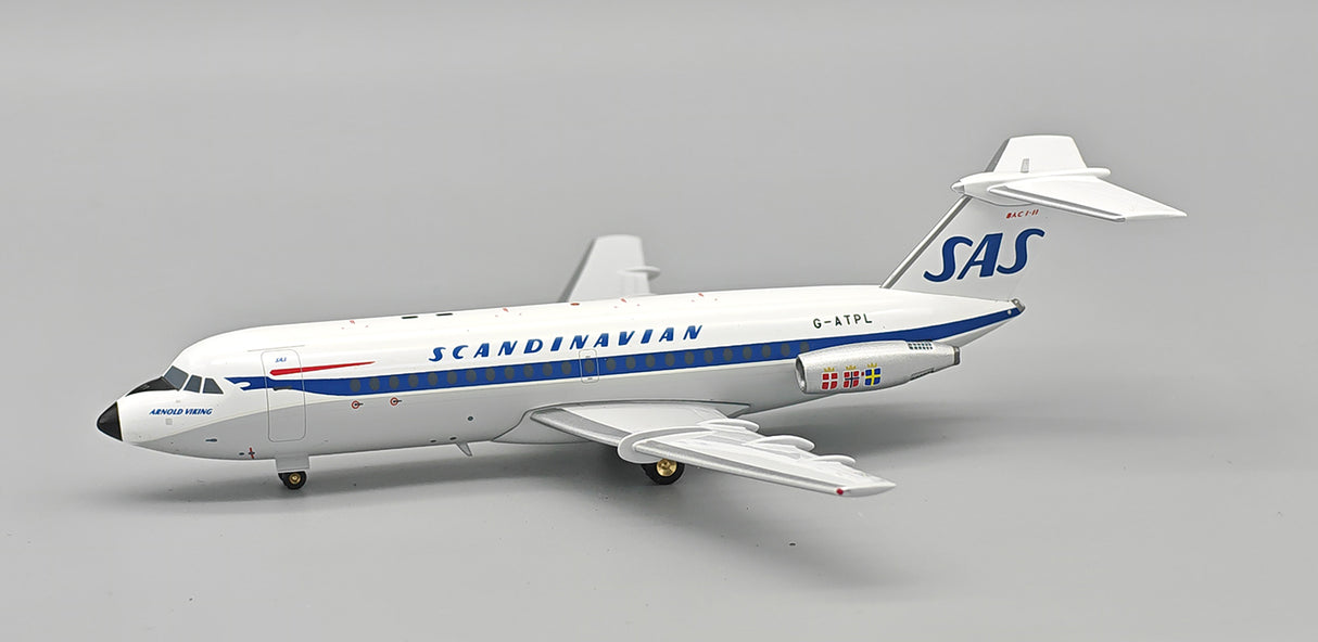 IF111SK1125 | InFlight200 | BAC 111-301AG One-Eleven SAS - Scandinavian Airlines System G-ATPL with stand | More stock due in January 2026