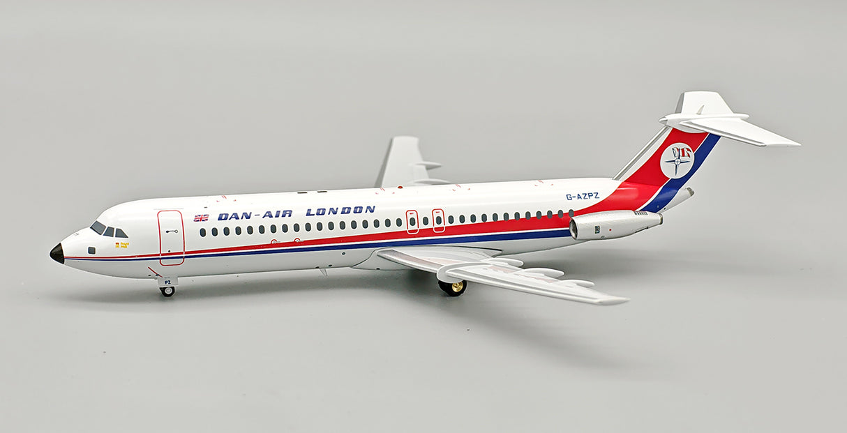 IF111DA0425 | InFlight200 1:200 | BAC 111-515FB Dan-Air London G-AZPZ with stand