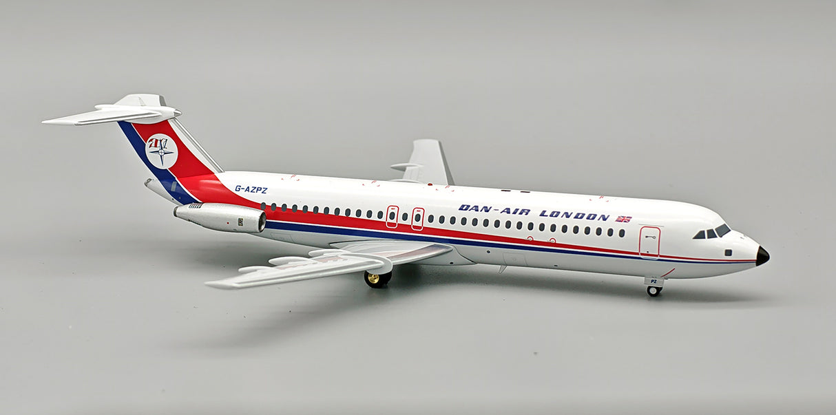 IF111DA0425 | InFlight200 1:200 | BAC 111-515FB Dan-Air London G-AZPZ with stand