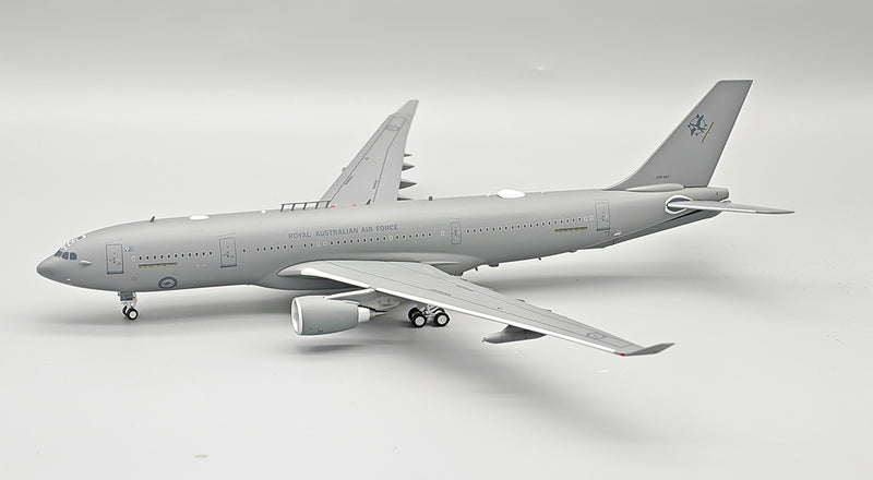 IFKC30RAAF007 | InFlight200 1:200 | Airbus KC-30A Australia - Air Force (A330-203MRTT) A39-007 with stand