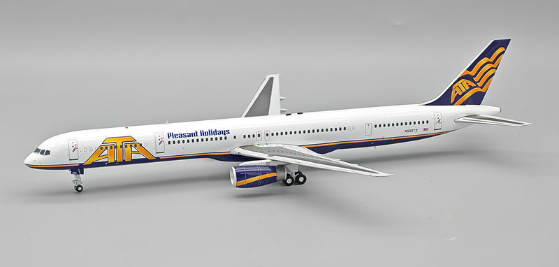 IF753AT0725 | InFlight200 1:200 | Boeing 757-33N, American Trans Air - ATA (Pleasant Holidays) N555TZ with stand