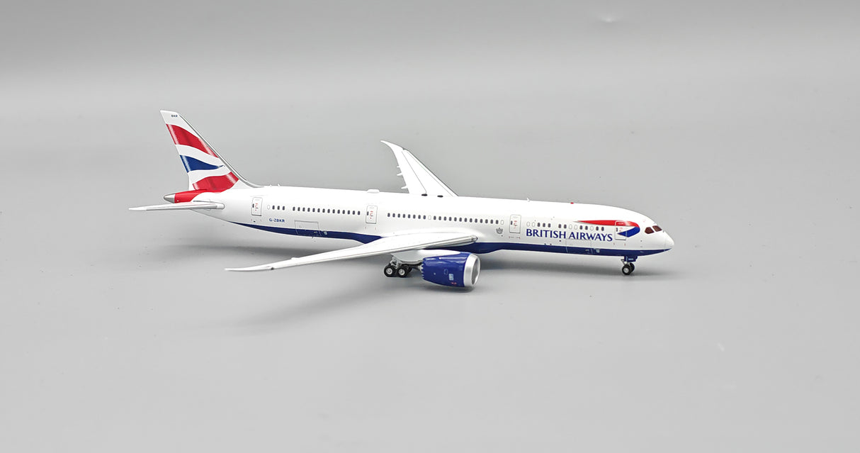 ARD4BA23 | ARD Models 1:400 | Boeing 787-9 Dreamliner British Airways G-ZBKR