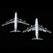 YY74301F | YY Wings 1:400 | Boeing 747-300 Cathay Pacific VR-HON Flap-down