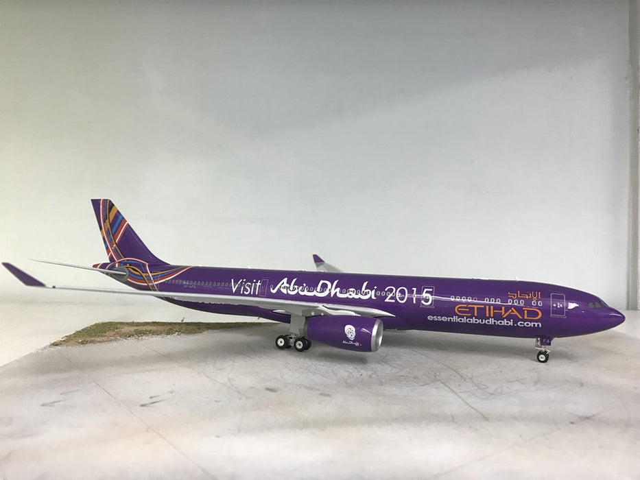 EAG100031 | Eagle 1:200 | Airbus A330-300 Etihad A6-AFA, 'Visit Abu Dhabi 2015'
